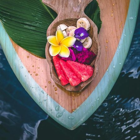 Seaside Tribe - Boutique Surf Stay & Retreat Tanah Lot Esterno foto
