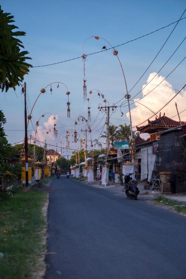 Seaside Tribe - Boutique Surf Stay & Retreat Tanah Lot Esterno foto