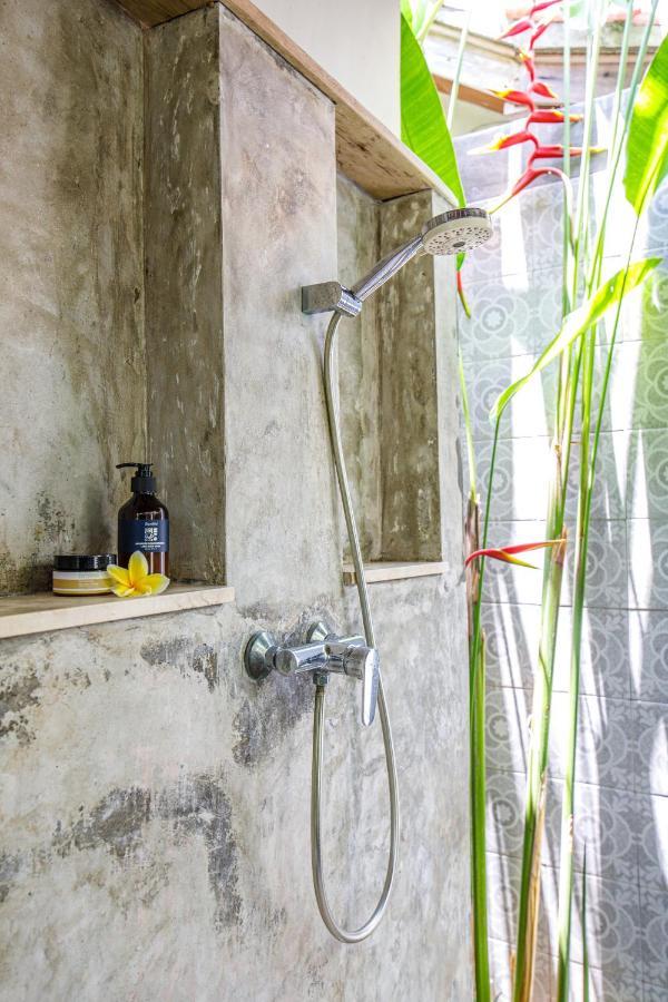 Seaside Tribe - Boutique Surf Stay & Retreat Tanah Lot Esterno foto