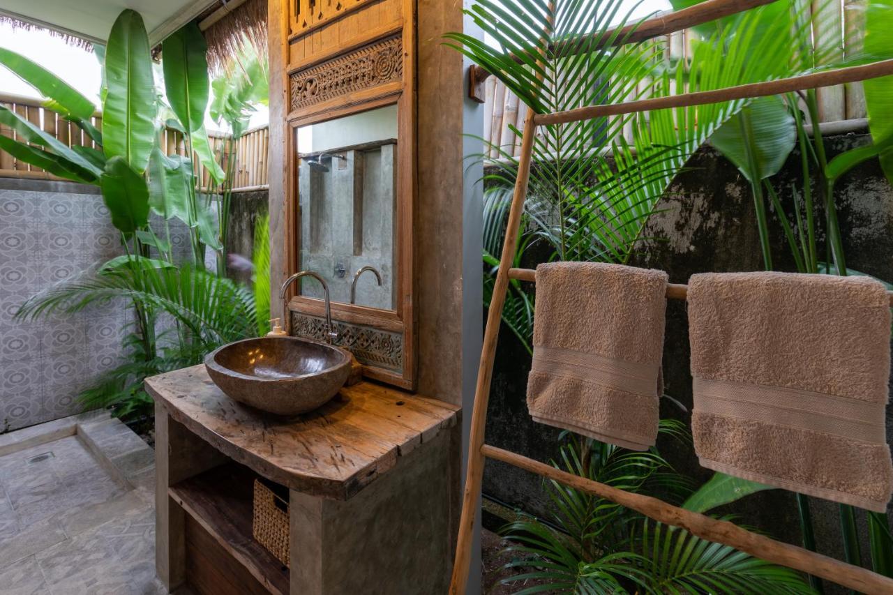 Seaside Tribe - Boutique Surf Stay & Retreat Tanah Lot Esterno foto