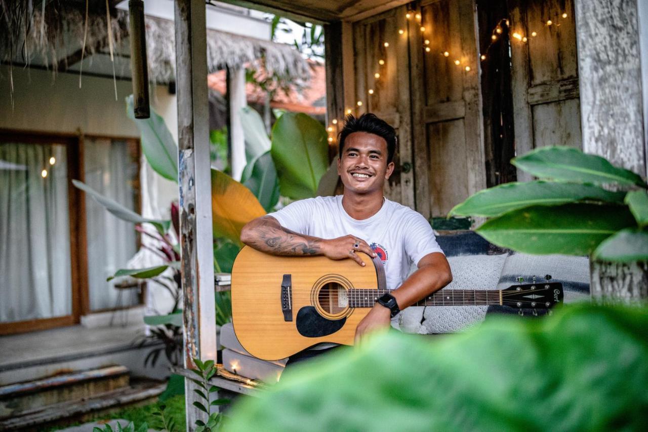 Seaside Tribe - Boutique Surf Stay & Retreat Tanah Lot Esterno foto
