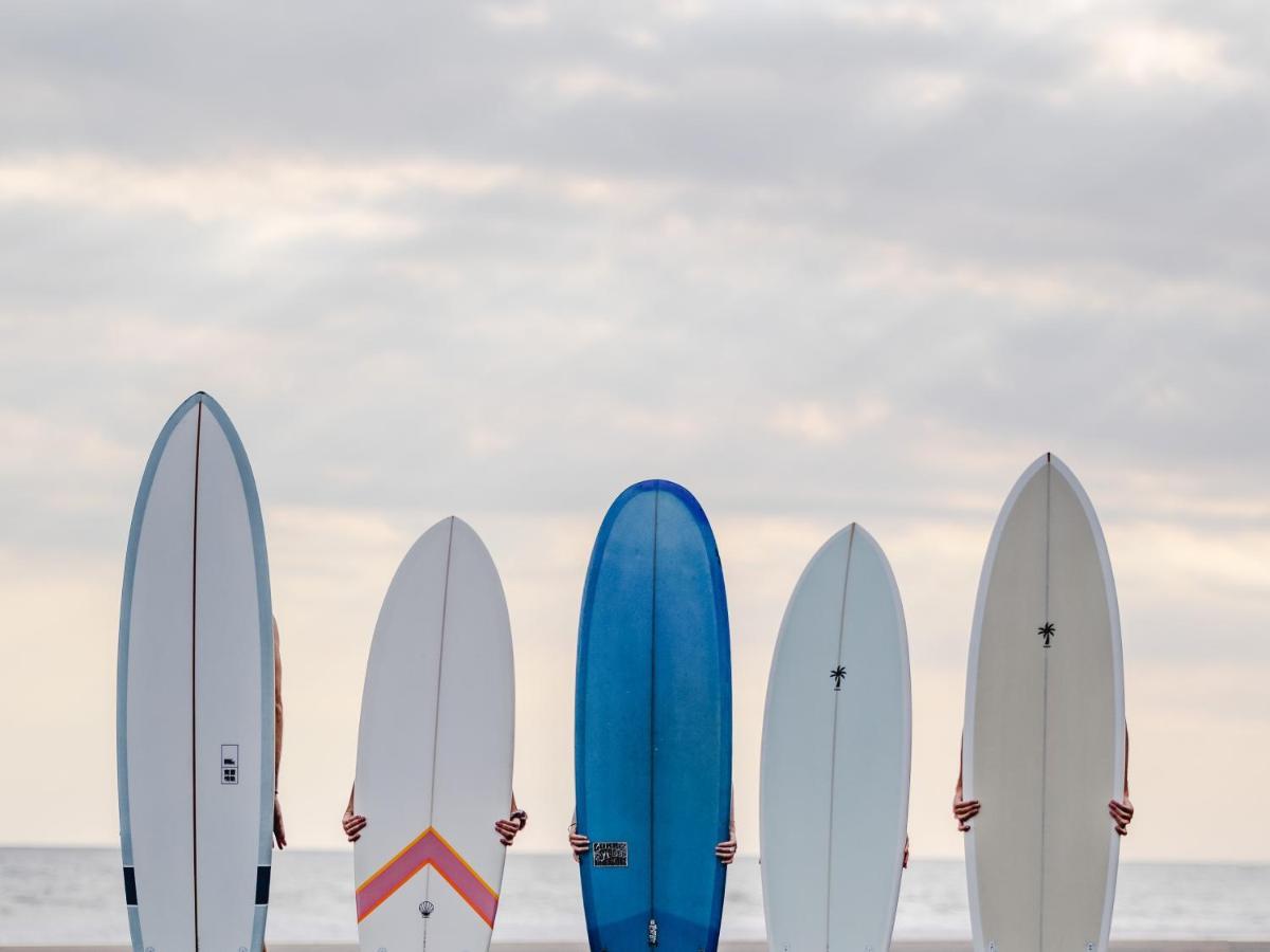 Seaside Tribe - Boutique Surf Stay & Retreat Tanah Lot Esterno foto