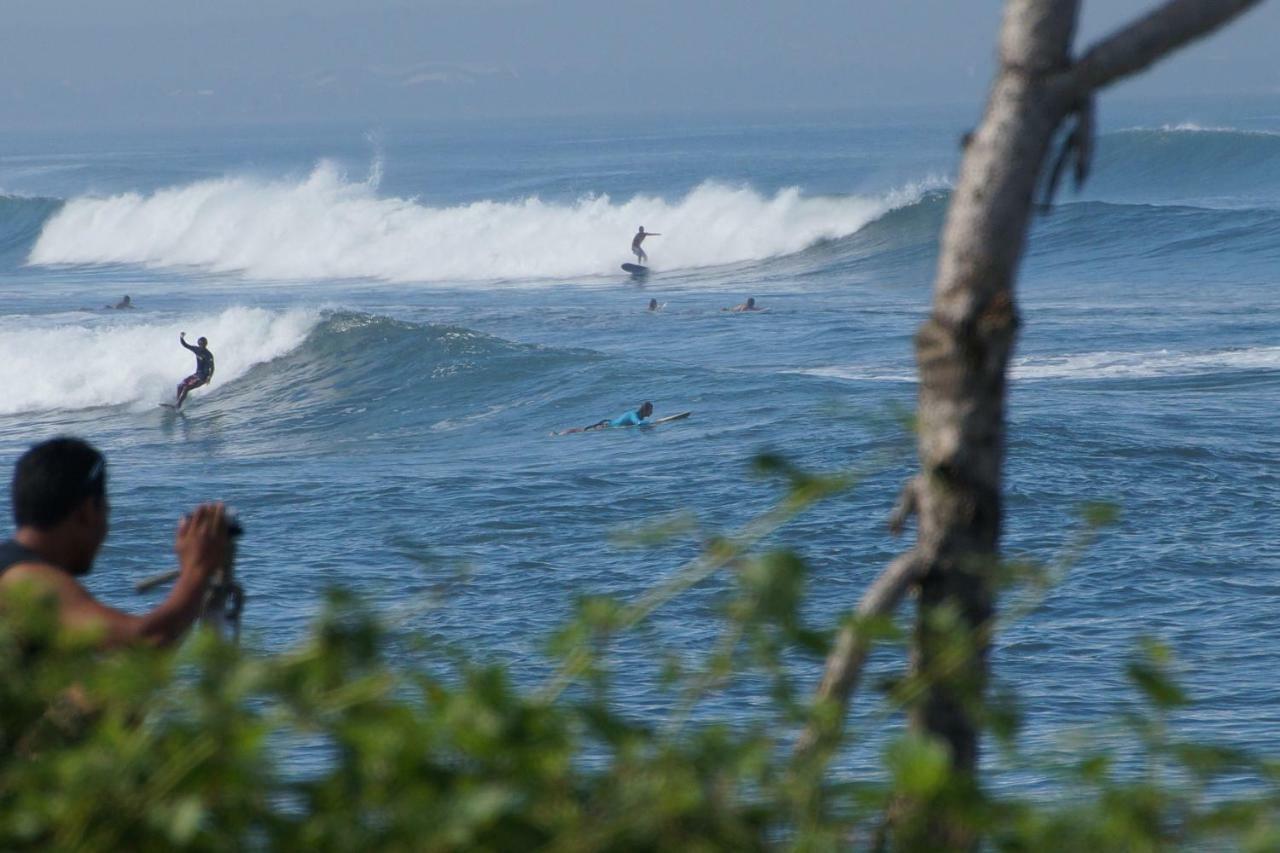 Seaside Tribe - Boutique Surf Stay & Retreat Tanah Lot Esterno foto